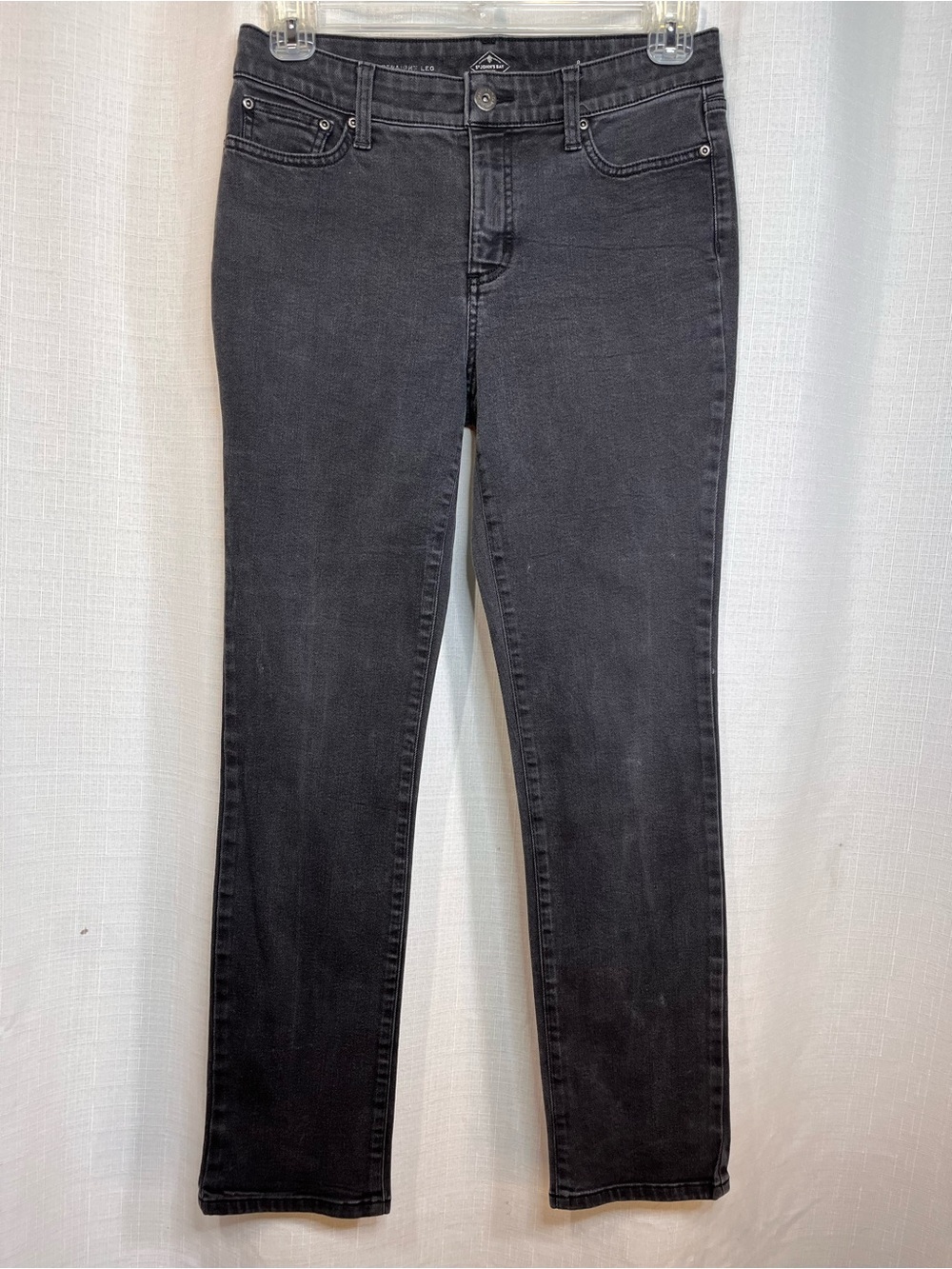 St. John’s Bay Straight Leg Jeans Women’s Size 8 Gray Stretch Denim Mid Rise